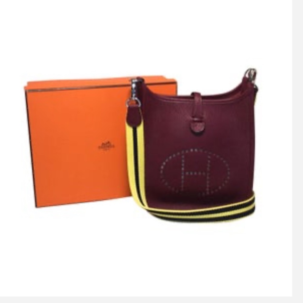 Hermes Mini Raisin Clemence Leather Evelyne Shoulder Bag - Picture 2 of 6